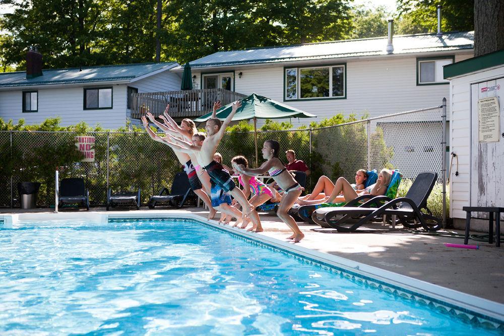 Beachwood Resort Deer Bay Exterior foto
